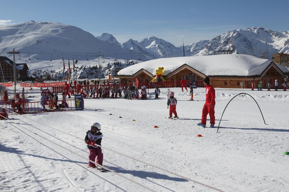 Hotel Club Mmv Les Bergers **** Alpe d'Huez Exterior foto