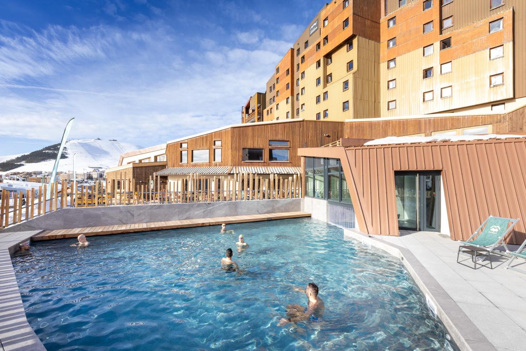 Hotel Club Mmv Les Bergers **** Alpe d'Huez Exterior foto