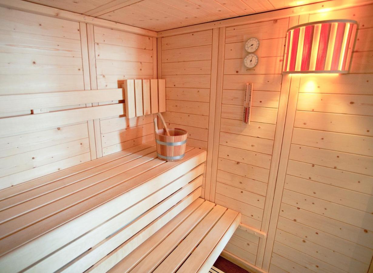 Hotel Club Mmv Les Bergers **** Alpe d'Huez Exterior foto